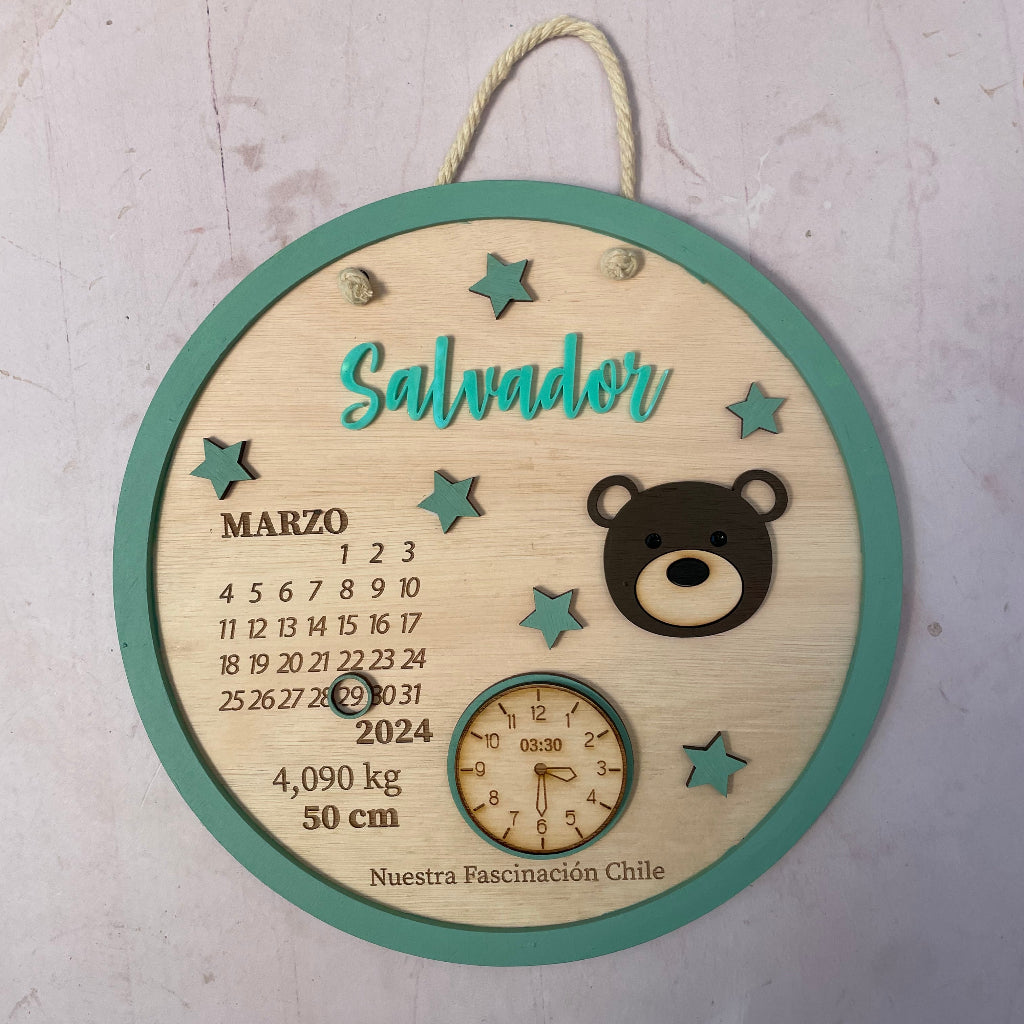 Datos de nacimiento oso con borde