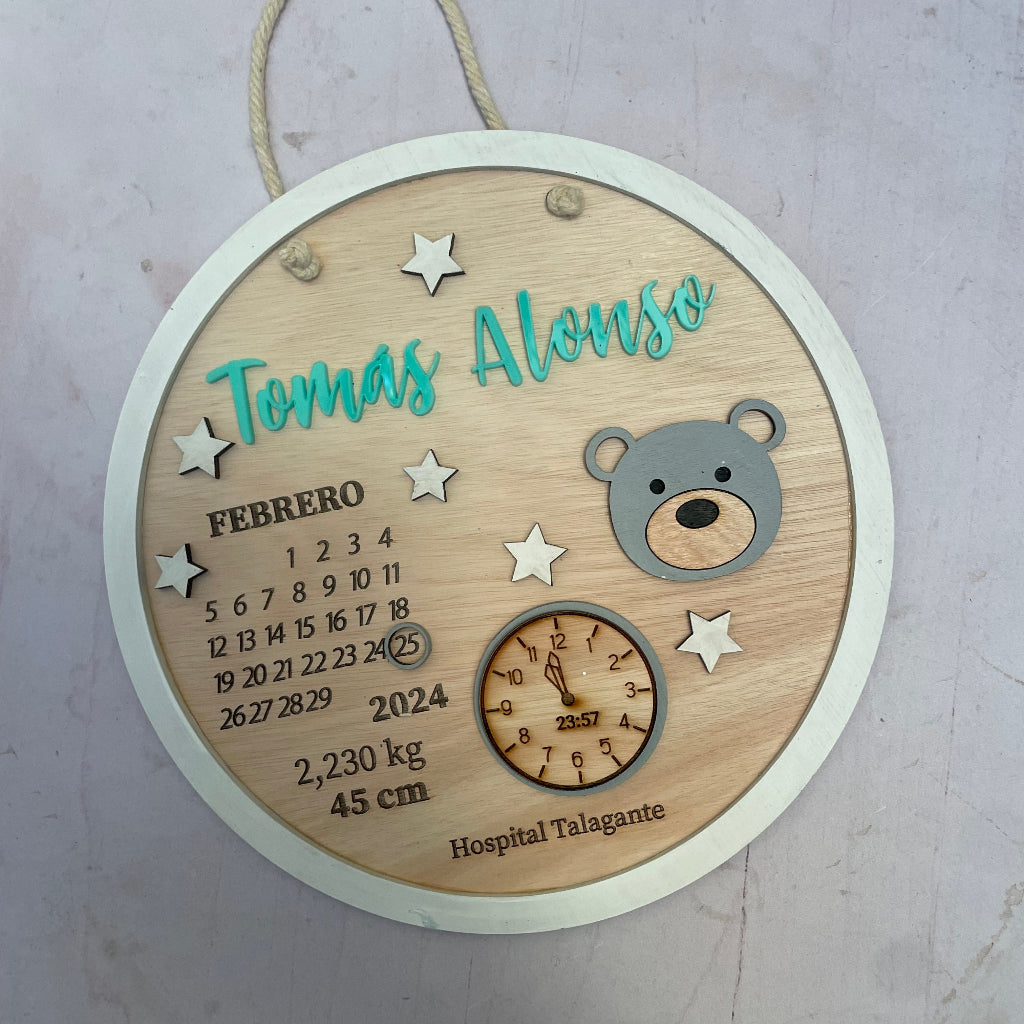 Datos de nacimiento oso con borde