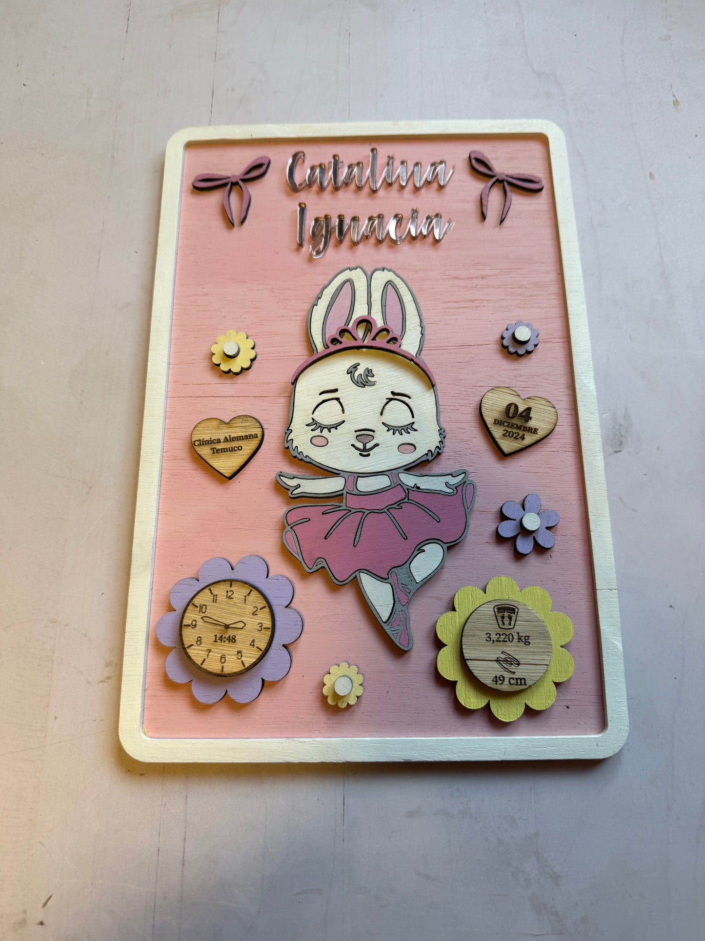 Cartel premim cuadro con borde - coneja