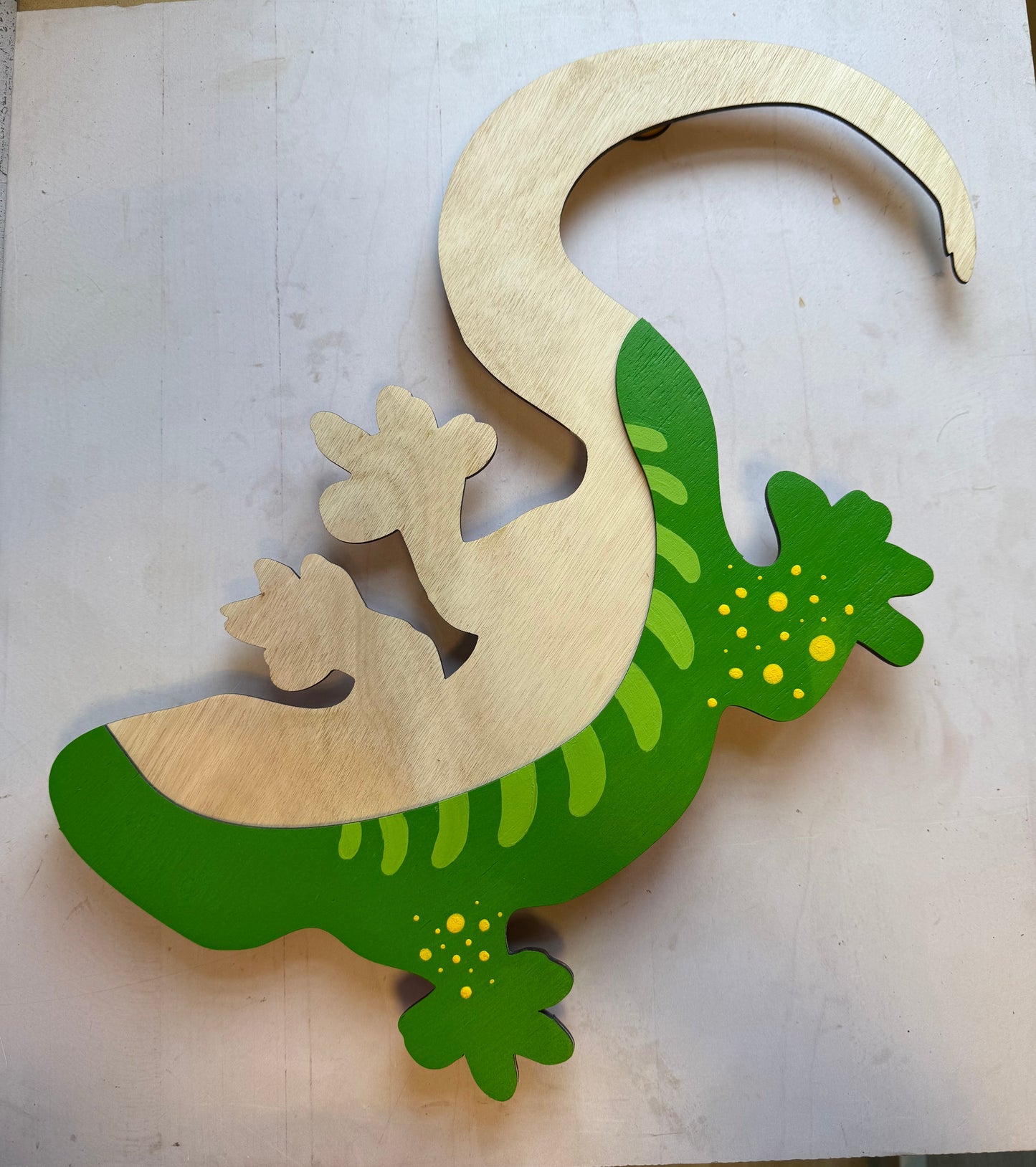 Lámpara espantacuco de lagartija