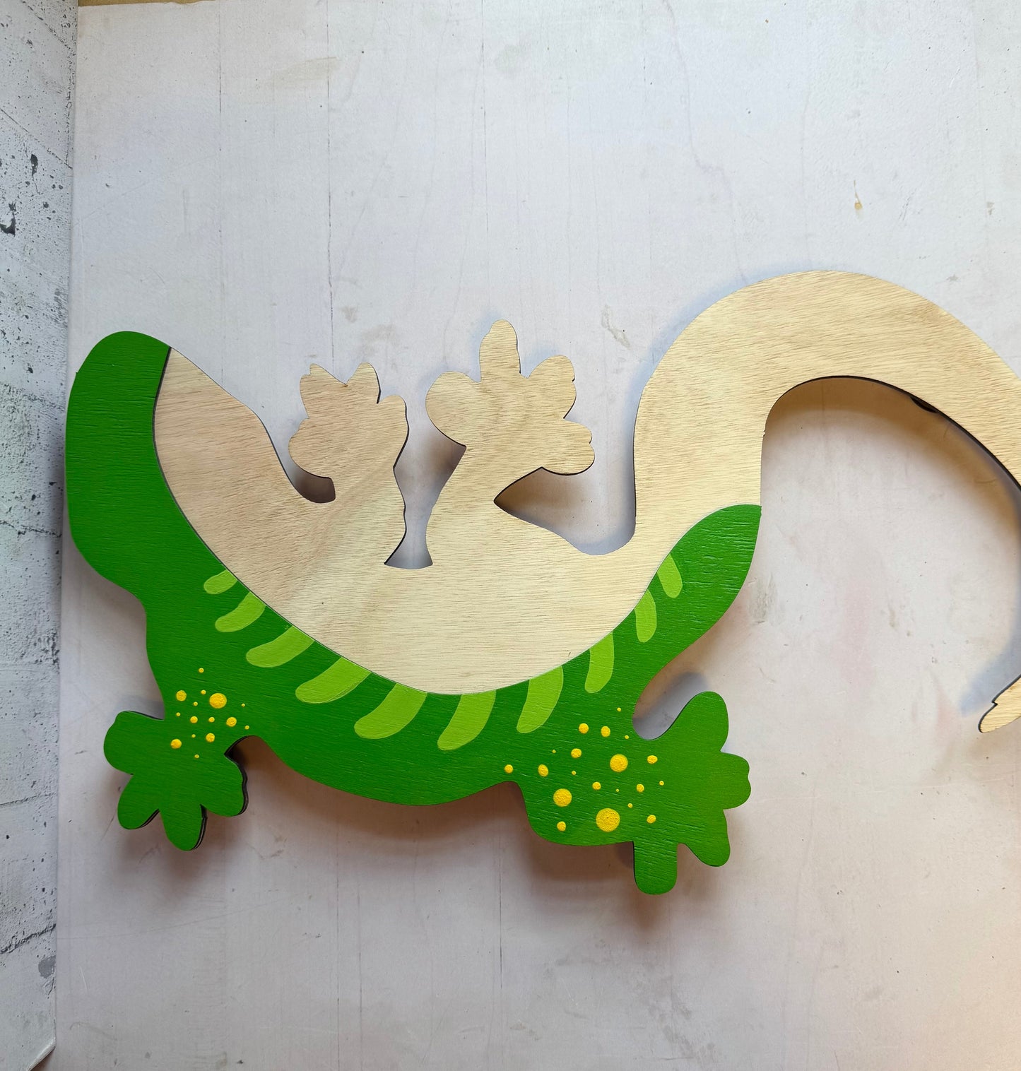 Lámpara espantacuco de lagartija