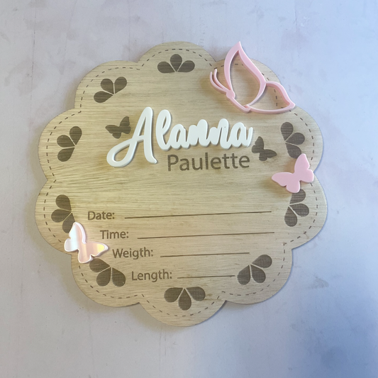 Placa de datos de nacimiento mariposa